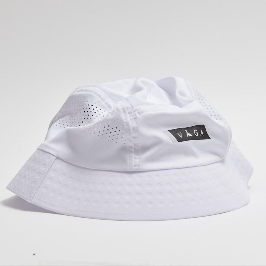 Vaga Feather Bucket Hat