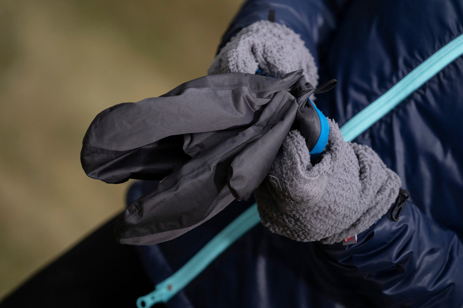 OMM Kamleika Waterproof Overmitts