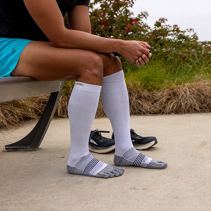 Injinji Compression Over the Calf Sock
