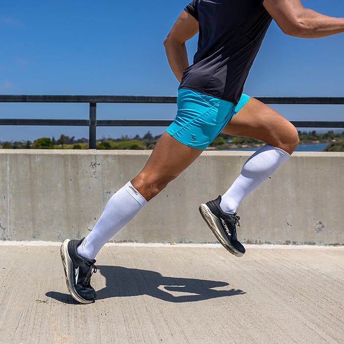 Injinji Compression Over the Calf Sock