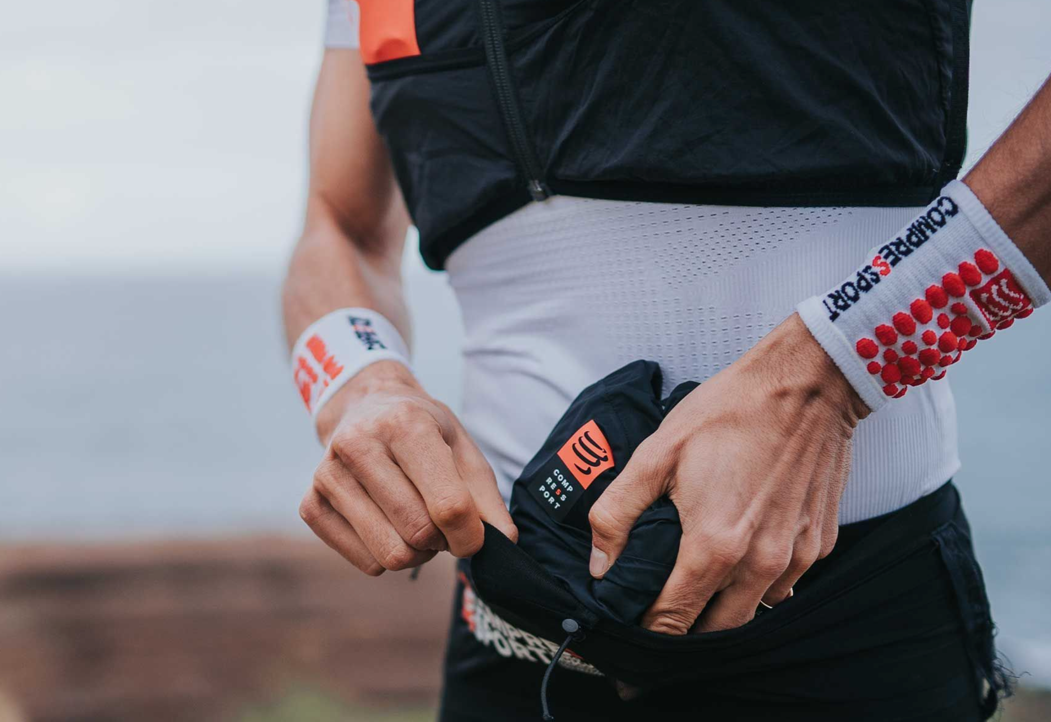 Compressport free belt pro 2025 size