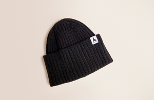 Vaga Ribbed Beanie - Black