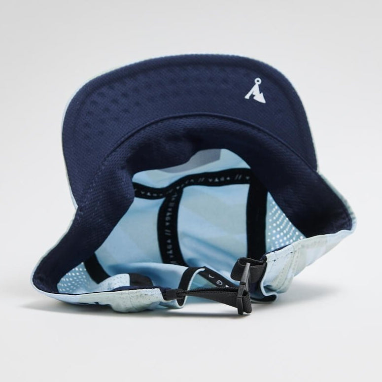 Vaga Feather Cap